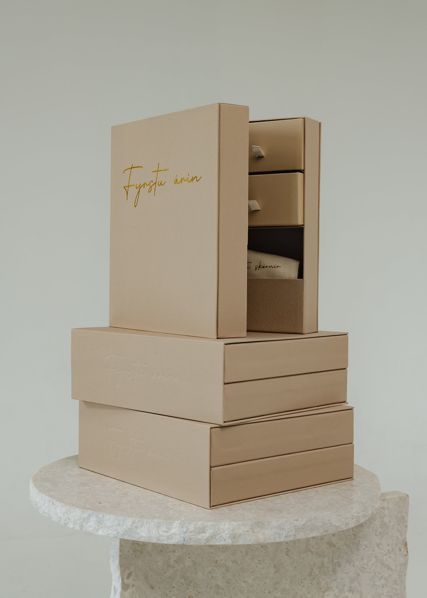 Fyrstu árin minningakassi