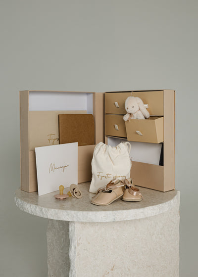 Fyrstu árin minningakassi